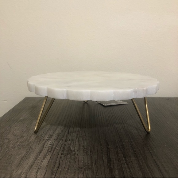 Marble stand - Picture 1 of 4